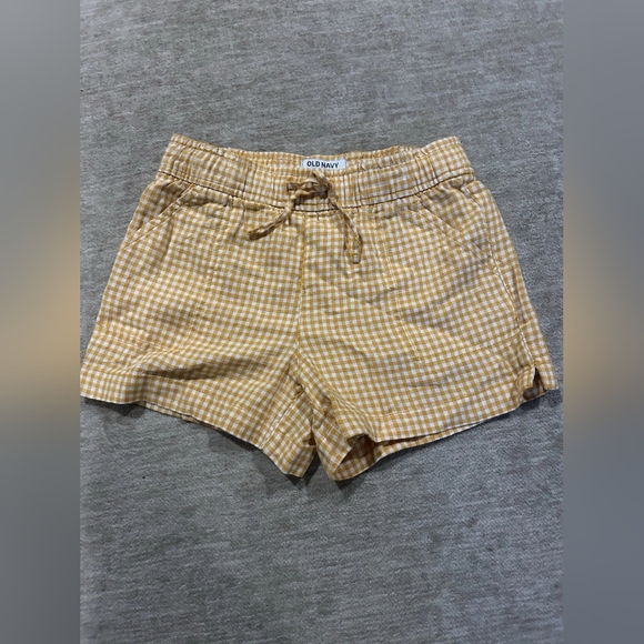 Old Navy Women's High Waist Tan Checkered Shorts - Picture 1 of 5